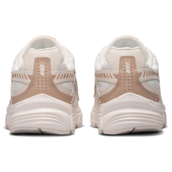 Nike Initiator
